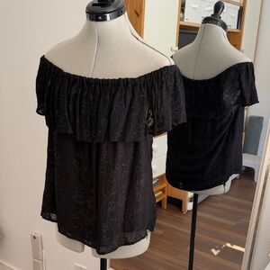 Lucky Brand Black Off-Shoulder Top M